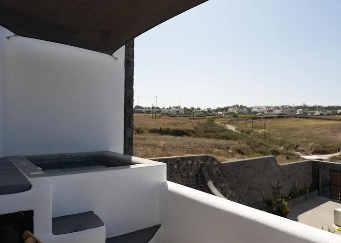 Santa Mar Eco Hotel apartamentowy Karterados (Santorini)